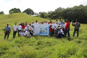 Digecog realiza jornada de reforestación en San Isidro de Juma, Bonao.