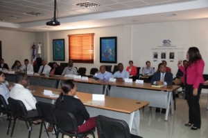 Imparten taller sobre ética, deberes y derechos del servidor público