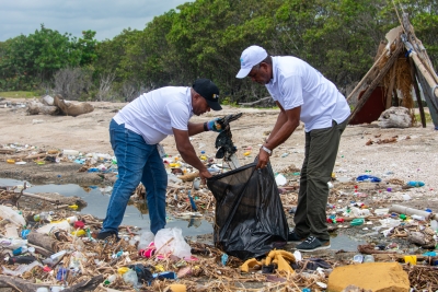 Limpieza de Playa en Los Cañones: un compromiso con la biodiversidad
